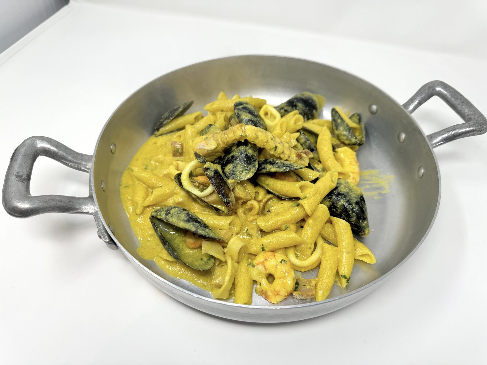 Pasta alla Carbonara di pesce
