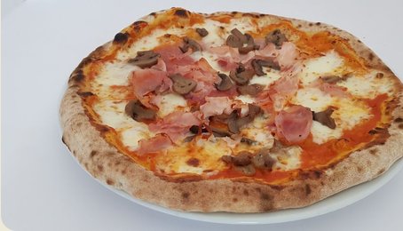 Prosciutto e funghi