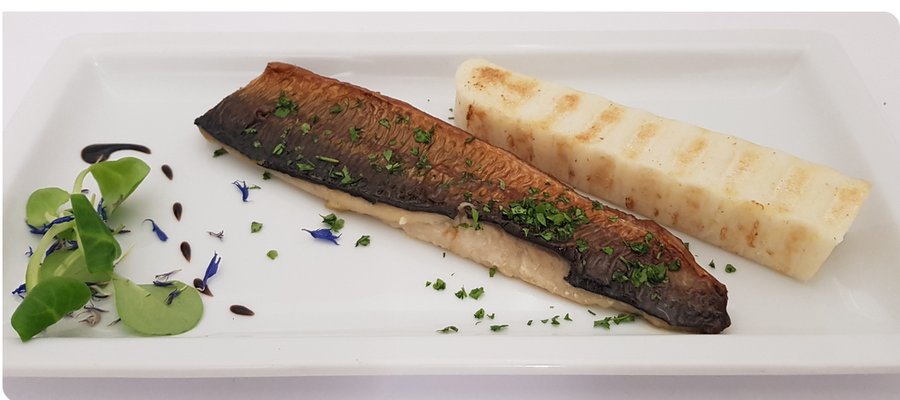 Polenta e aringa affumicata